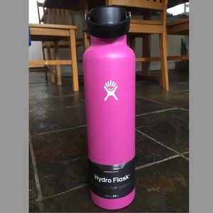 NEW Hydro Flask 24oz Standard Mouth w/ Flex Cap in WATERMELON NEW